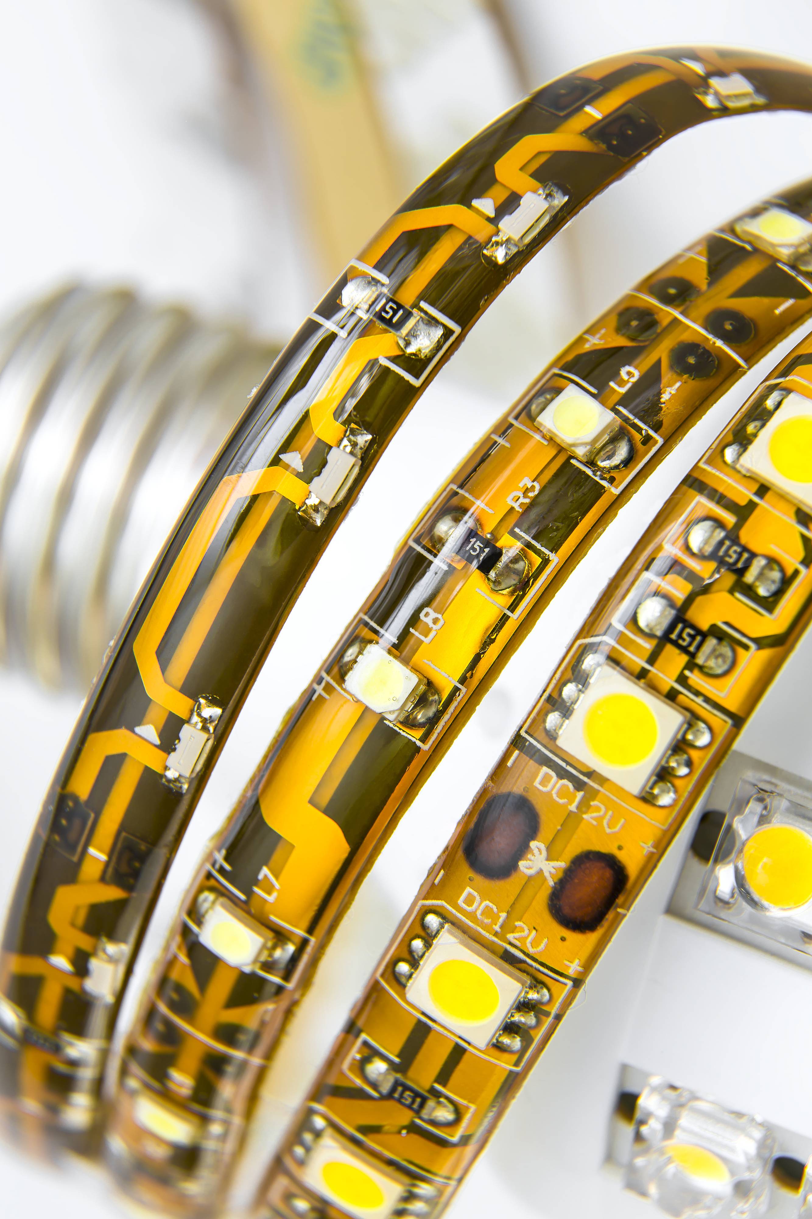 為什么LED燈是節(jié)能的？